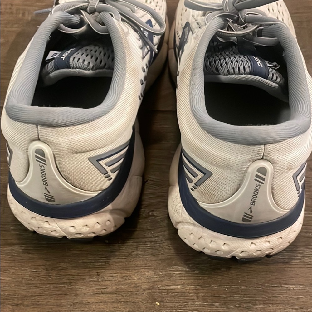 Brooks Ghost 13 Men’s size 11.  Slightly Worn. - Picture 6 of 7
